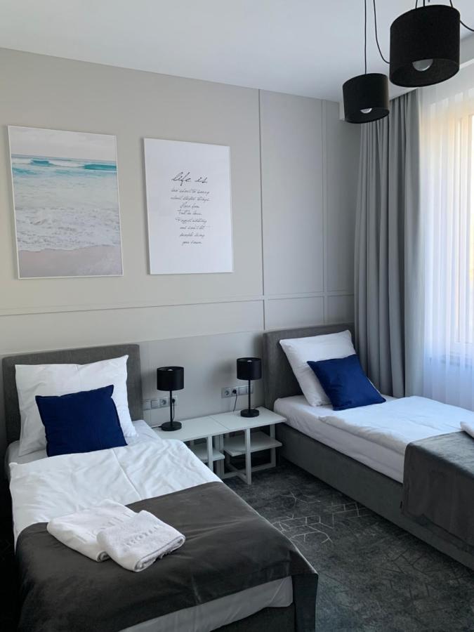 Hotel Coliber Klobuck Buitenkant foto